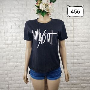 small black tshirt